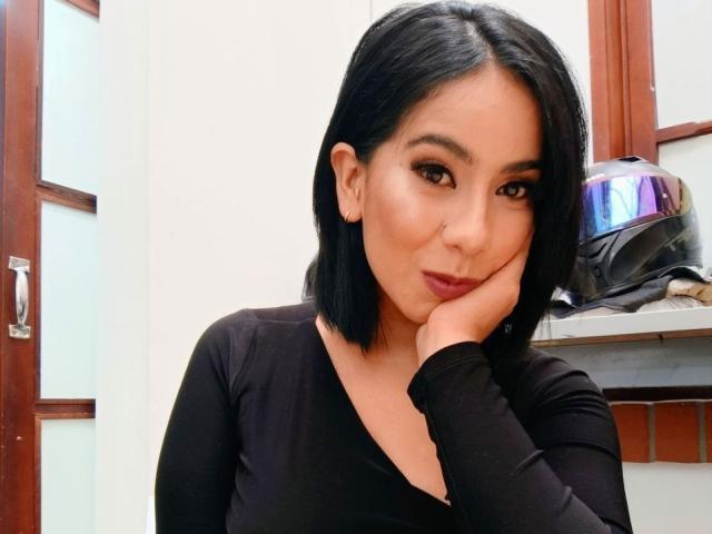 IvonnyJackson - Camera khiêu dâm &amp; quyến rũ trực tiếp - 27181759