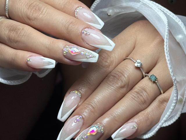 MissAry - Live sex cam - 27181871