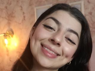AnntonellaWatson - Live Sex Cam - 27182130