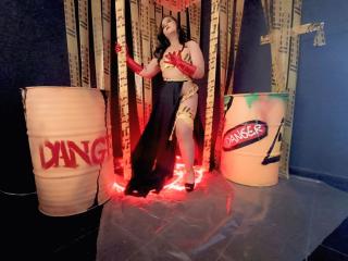 RougeAmber - Live sex cam - 27182235