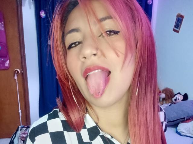 LarissaMiller - Live porn &amp; sex cam - 27183208