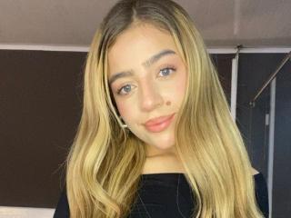 ZhaaviaMoon - Sexe cam en vivo - 27184034