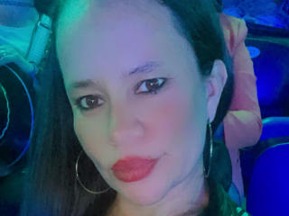CharllotI - Live sex cam - 27192763