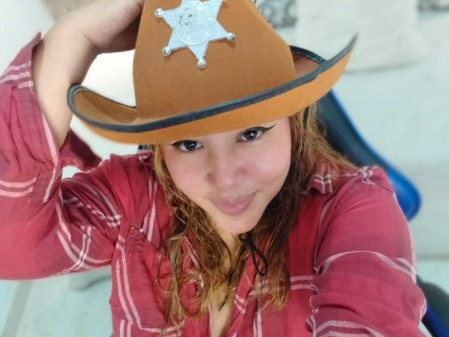 IamAhYours - Live porn &amp; sex cam - 27200015