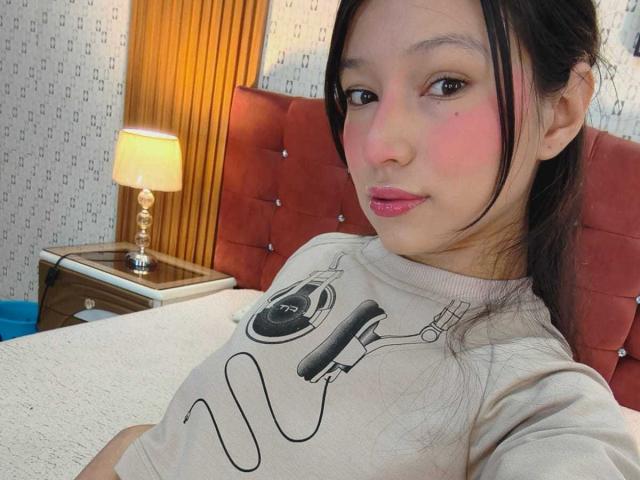 SophieDelaney - Live Sex Cam - 27201989