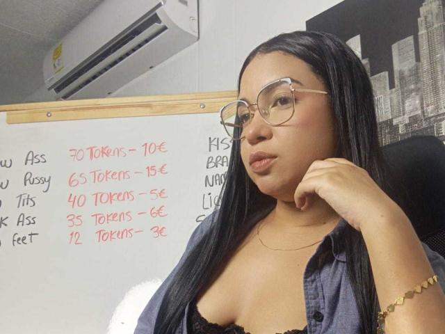 AliceSmity - Live porn &amp; sex cam - 27207498