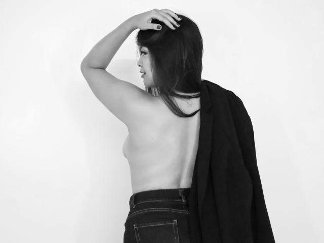 CamilaSofiia - Live porn &amp; sex cam - 27207547