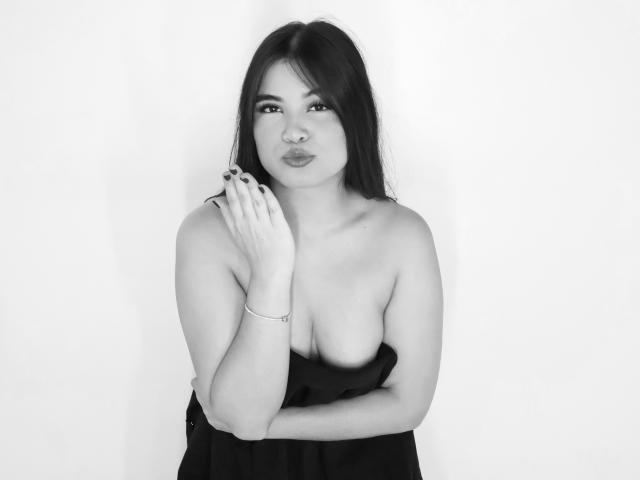 CamilaSofiia - ライブポルノ&amp;セックスカム - 27207554