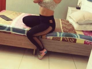 BrianaCleython - Sexe cam en vivo - 27208590