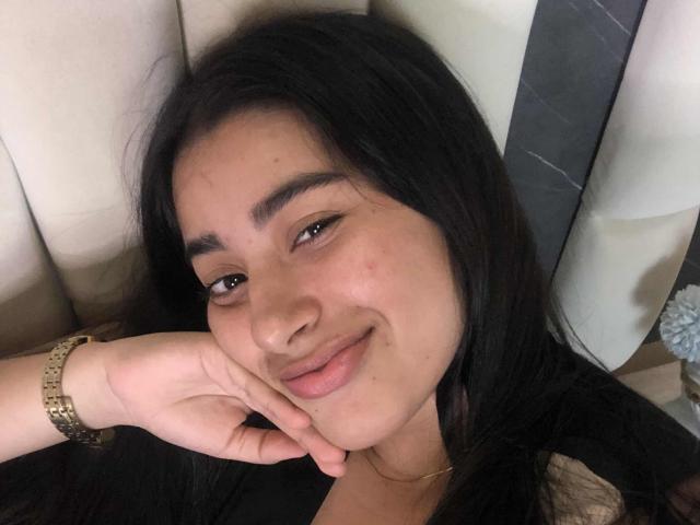 Lushy - Porno na żywo i seks kamera - 27211320