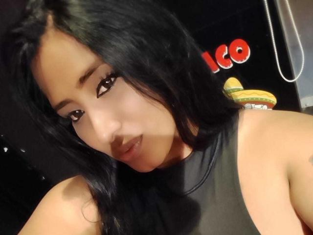 MariaCatalina - Camera khiêu dâm &amp; quyến rũ trực tiếp - 27212293