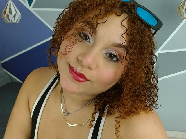 YeraCarey - Live porn &amp; sex cam - 27212503