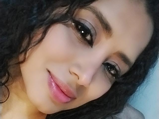 MariaCatalina - Live porn &amp; sex cam - 27212622