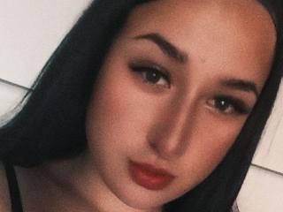 AlmaBlackI - Live porn &amp; sex cam - 27218131