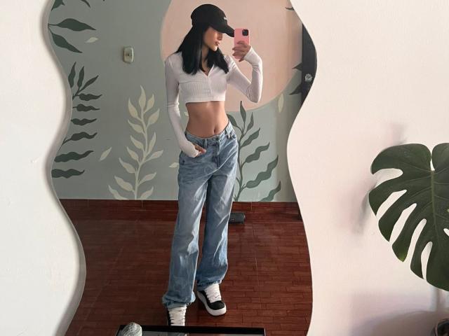 HarleyRoods - Live porno og sexkamera - 27222177