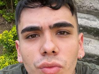 Jeyler - Live porn &amp; sex cam - 27222800