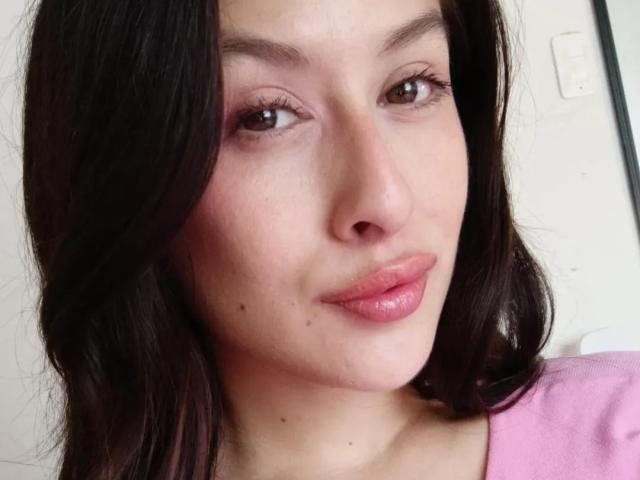 IsabellaPalacio - פורנו בשידור חי ומצלמת סקס - 27223738