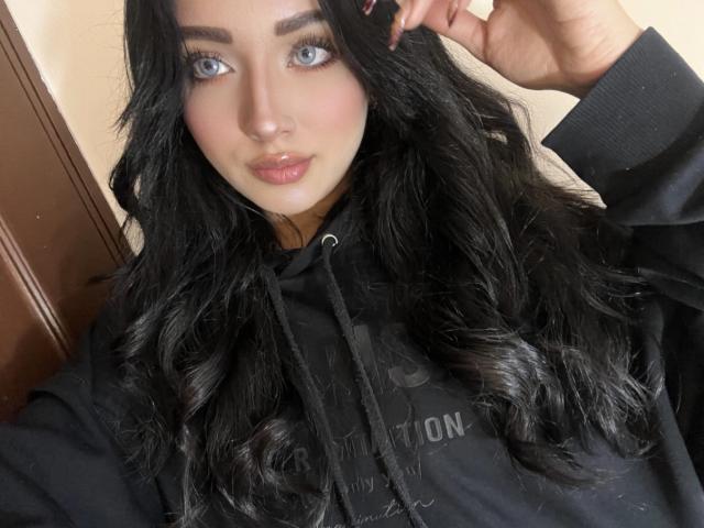 LillyTaylor - Live sex cam - 27225810