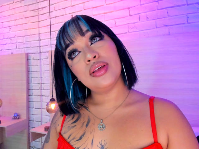 NikkiDean - Live sex cam - 27229310