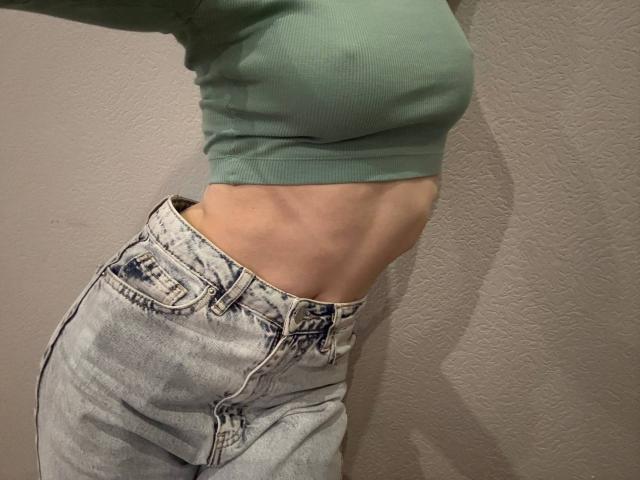 Millania - Live Sex Cam - 27234728