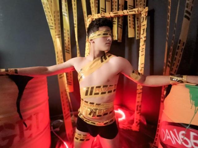 AxelSavage - Live porn &amp; sex cam - 27238480