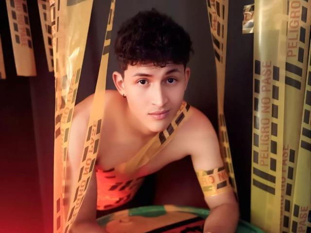 AxelSavage - Camera khiêu dâm &amp; quyến rũ trực tiếp - 27238508