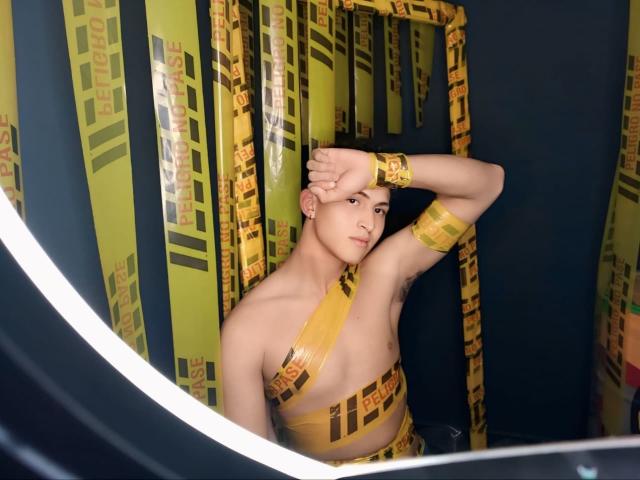 AxelSavage - Live porn &amp; sex cam - 27238522