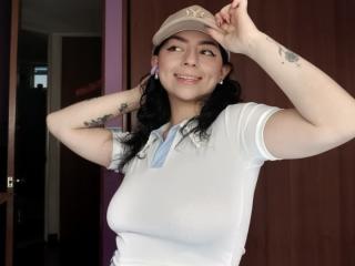 AnntonellaWatson - Live Sex Cam - 27239411