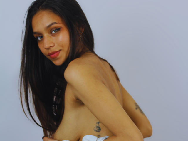 AmberSweetLs - Live sex cam - 27240272