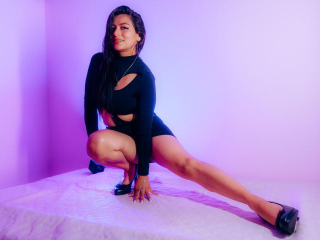 ZaiiraFox - Porno na żywo i seks kamera - 27242337