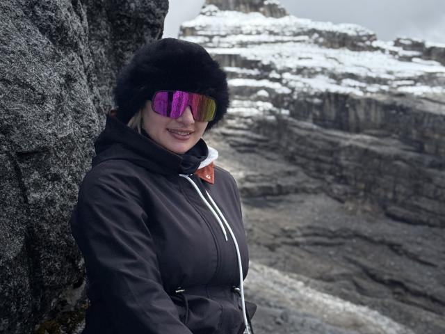 AtheneaRossi - Live Sex Cam - 27248049