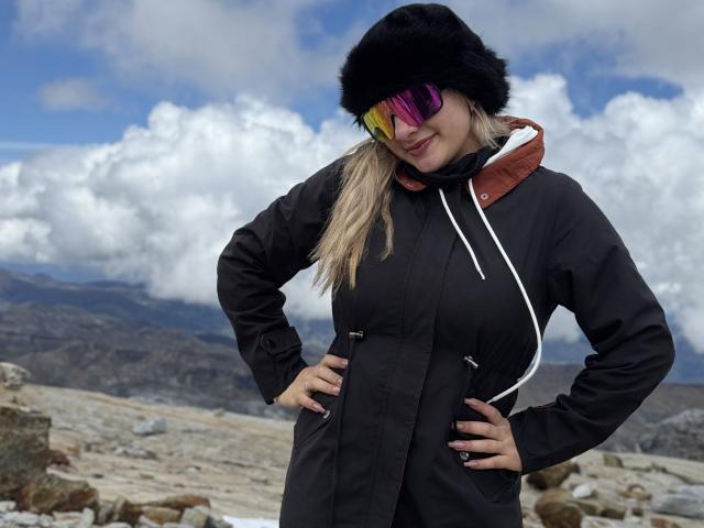 AtheneaRossi - Sexe cam en vivo - 27248693