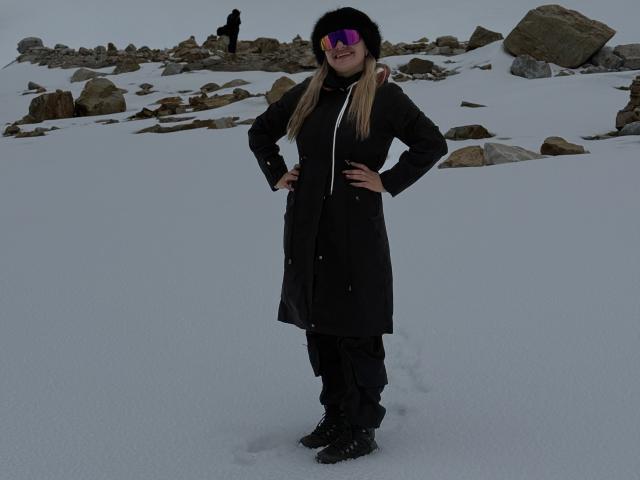 AtheneaRossi - Live porn &amp; sex cam - 27248952