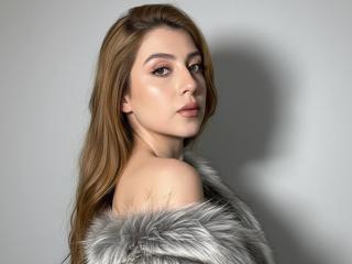 CharlotteAristizabal - Live sex cam - 27251920