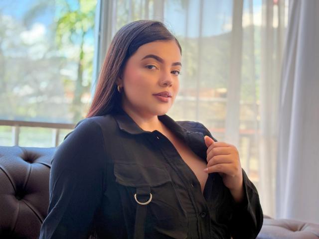 LaraJames - Live sex cam - 27254314