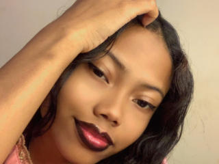 LindaSanchezL - сексуальная веб-камера в реальном времени - 27254965