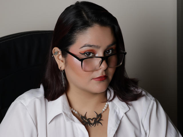 FlaviaSaenz - Live porn &amp; sex cam - 27256148