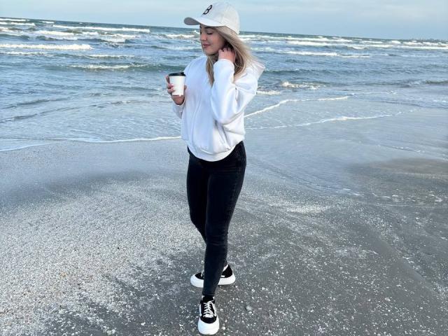 Mimimia - Live porn &amp; sex cam - 27257709