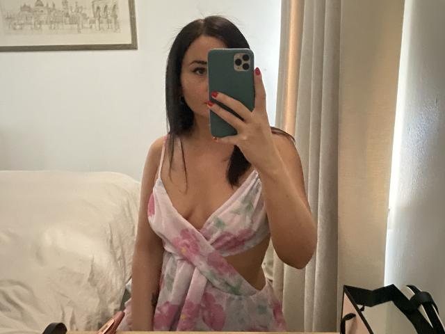 Dionisia - Live porn &amp; sex cam - 27258507