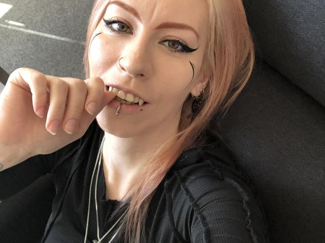 Aurali - Live porn &amp; sex cam - 27259200