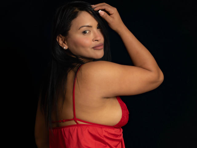 EstrellaSmmith - Live porn &amp; sex cam - 27269823