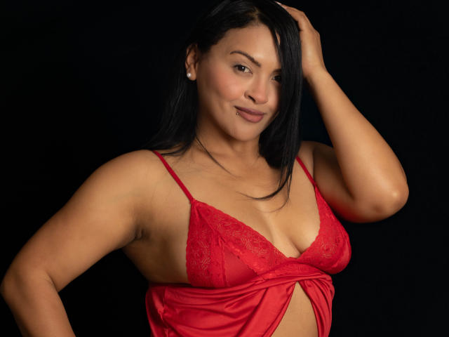 EstrellaSmmith - Live porn &amp; sex cam - 27269829