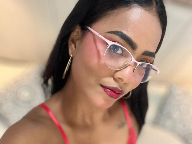 ChloeBrownOne - Live sex cam - 27270045