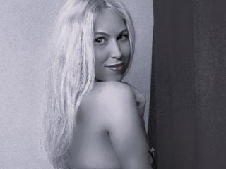 MyaHott - сексуальная веб-камера в реальном времени - 27271929