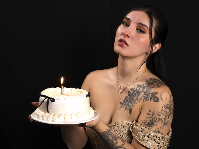 ZoeCortes - Live porn &amp; sex cam - 27272547