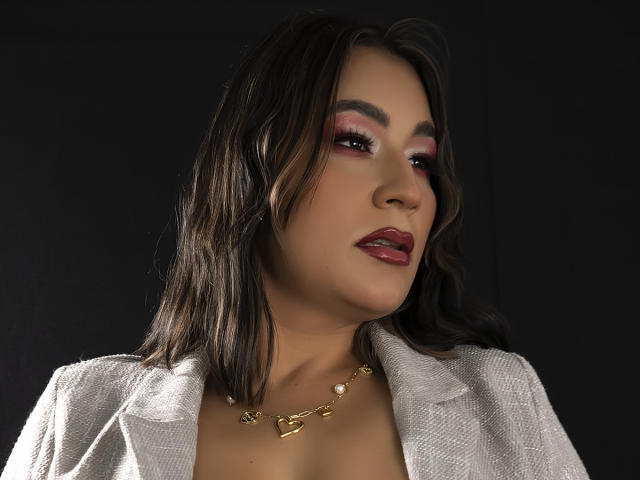 EmaFoxy - Live porn &amp; sex cam - 27275067