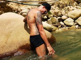 AbrahamStiff - Live porn &amp; sex cam - 27276189