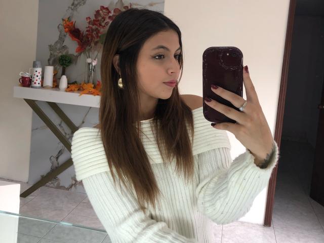 JulietaAckermanx - Live porn &amp; sex cam - 27279273