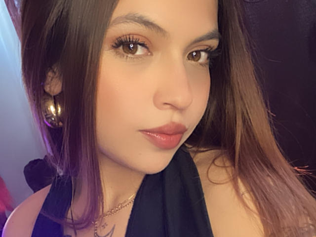 JulietaAckermanx - Live porn &amp; sex cam - 27279369