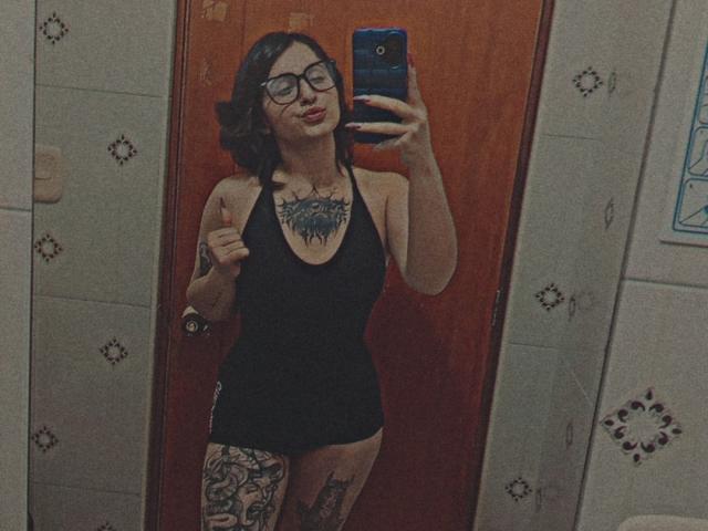 MissTat - Élő pornó és szexkamera - 27279561